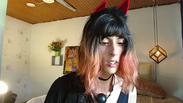goth minerva online show from March 19, 1:51 pm