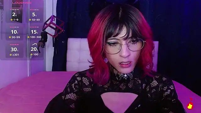 goth minerva online show from October 21, 1:43 pm