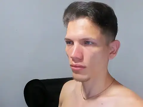 kevinkewman online show from December 5, 12:48 pm