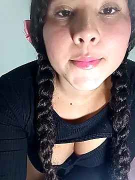 Snapshot of daika31 chatting on November 1, 3:46 am daika31 online show from November 1, 3:46 am