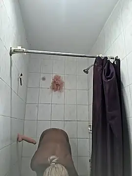 ItsBarbieBitcxxxx69 online show from November 20, 8:15 am