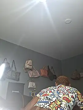 ItsBarbieBitcxxxx69 online show from November 5, 8:06 am