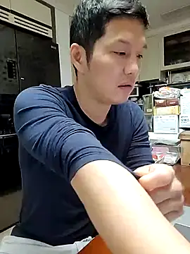 woonee827372 online show from November 24, 8:25 am