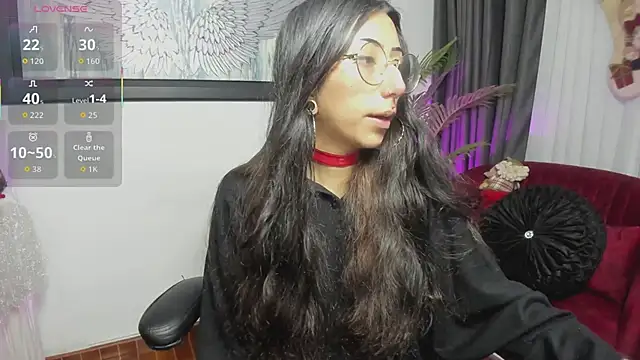 Laila Angels online show from December 4, 2:10 am