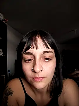 Snapshot of KARINNA__RAVEN chatting on November 2, 10:04 pm KARINNA RAVEN online show from November 2, 10:04 pm