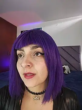 Snapshot of KARINNA__RAVEN chatting on June 12, 8:50 pm KARINNA RAVEN online show from June 12, 8:50 pm