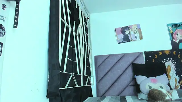 KARINNA  RAVEN online show from February 25, 11:04 pm