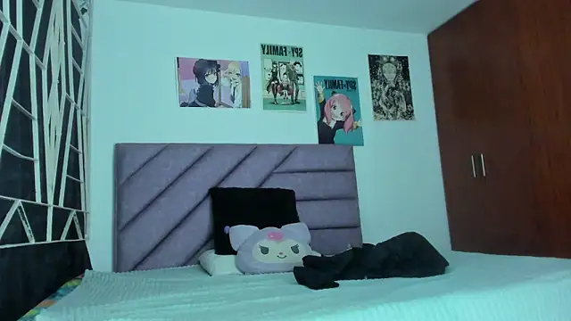 KARINNA  RAVEN online show from January 8, 11:22 pm