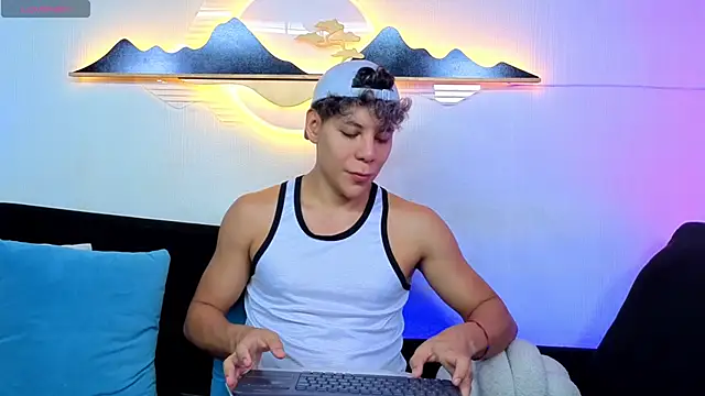 Almiboys online show from March 25, 11:25 pm