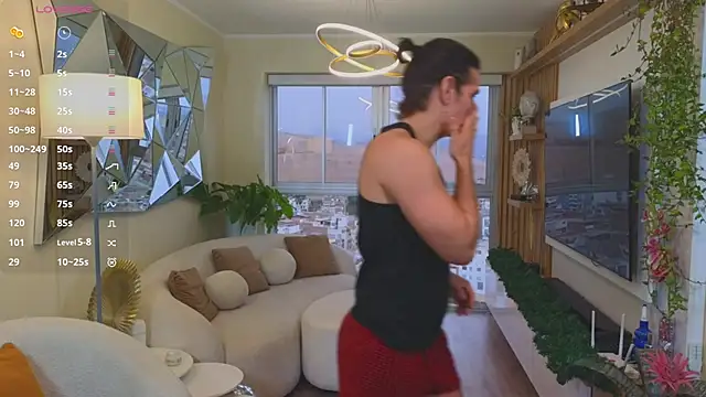 Snapshot of Almiboys chatting on November 6, 11:09 pm Almiboys online show from November 6, 11:09 pm