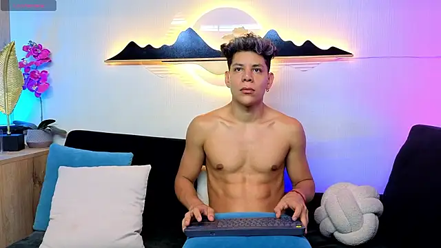 Almiboys online show from March 19, 4:23 am