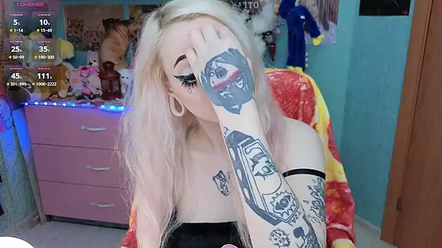 Manuela unicorn online show from November 17, 8:35 pm