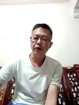 akumasian online show from October 25, 1:23 pm