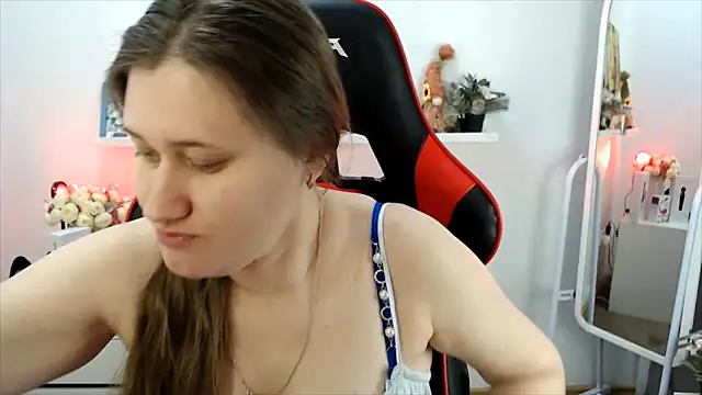 Lucky Lana online show from February 22, 2:58 am