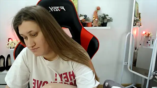 Lucky Lana online show from March 2, 5:08 am