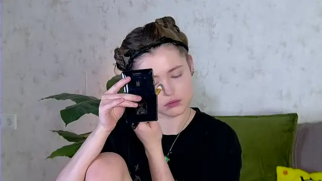 AshleyD  online show from December 2, 2:23 am