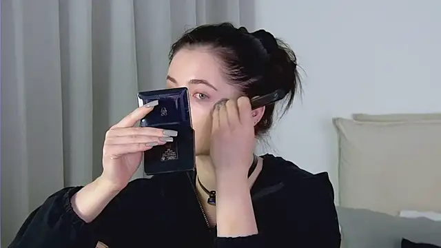 AshleyD  online show from February 9, 2:53 am