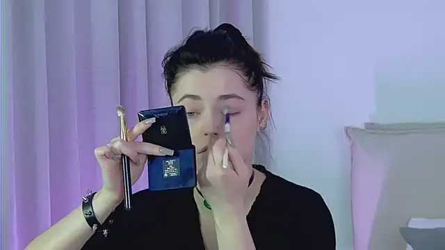 AshleyD  online show from February 8, 2:42 am