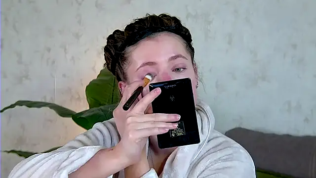 Snapshot of AshleyD_ chatting on September 29, 2:29 am AshleyD online show from September 29, 2:29 am