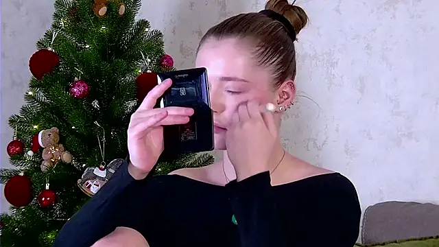 AshleyD  online show from January 11, 12:56 pm