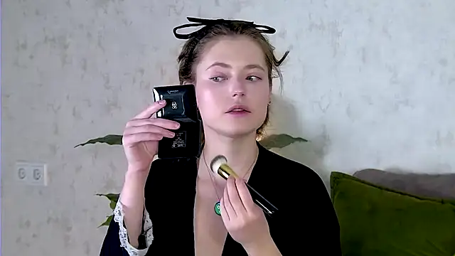 AshleyD  online show from November 15, 12:42 pm