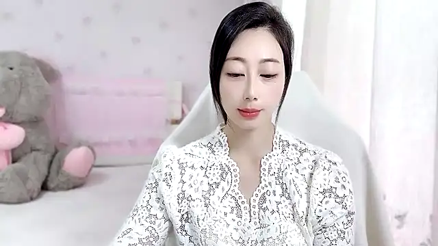 Snapshot of anjila888 chatting on October 7, 5:08 am anjila888 online show from October 7, 5:08 am