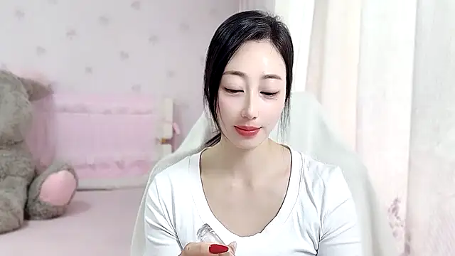 Snapshot of anjila888 chatting on October 24, 1:26 am anjila888 online show from October 24, 1:26 am