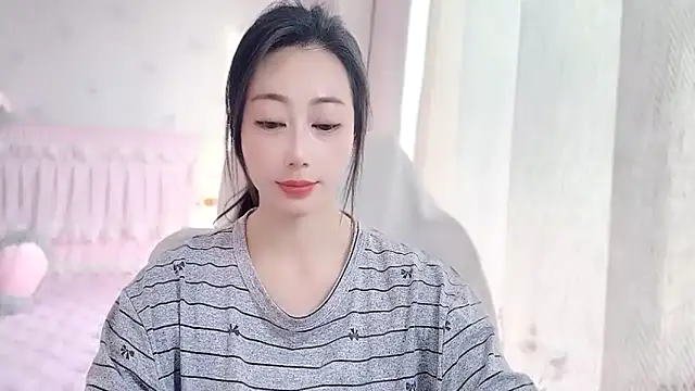 Snapshot of anjila888 chatting on November 20, 1:39 am anjila888 online show from November 20, 1:39 am