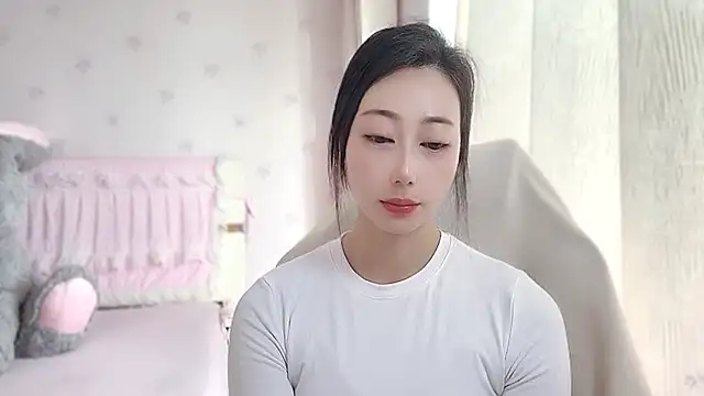 Snapshot of anjila888 chatting on October 31, 1:24 am anjila888 online show from October 31, 1:24 am