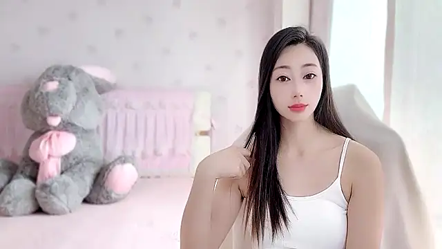 Snapshot of anjila888 chatting on September 13, 3:50 am anjila888 online show from September 13, 3:50 am