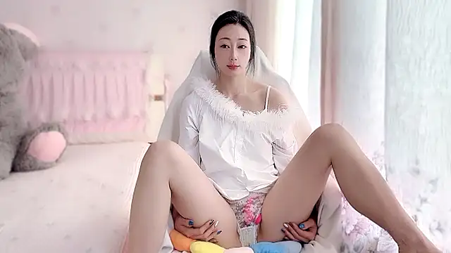 Snapshot of anjila888 chatting on December 2, 1:28 am anjila888 online show from December 2, 1:28 am