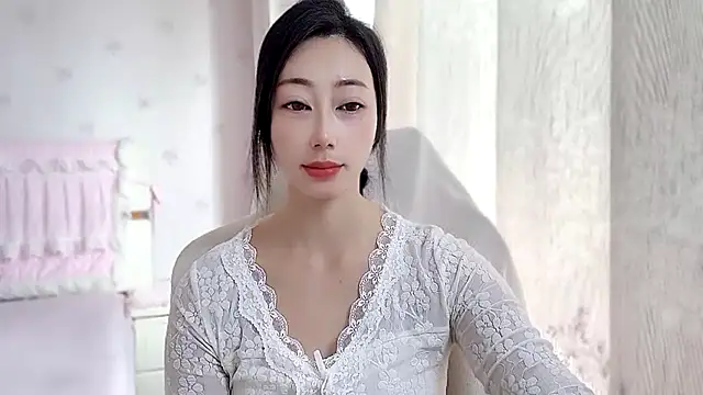 Snapshot of anjila888 chatting on November 3, 1:00 am anjila888 online show from November 3, 1:00 am