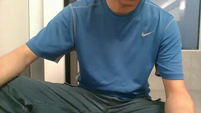 Snapshot of nole_china7 chatting on July 9, 11:42 am nole china7 online show from July 9, 11:42 am