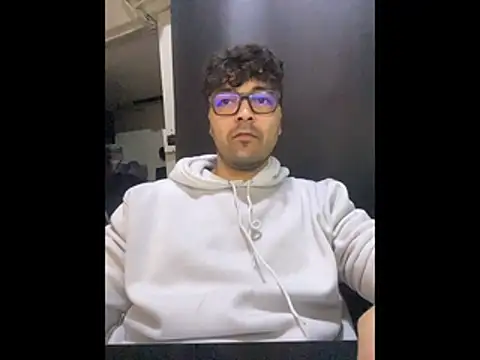 Freakydrag online show from November 20, 4:02 am