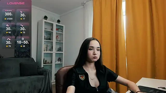 Lillllos online show from November 27, 4:35 am