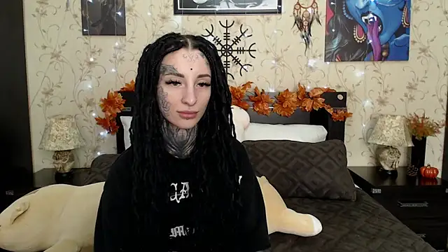 Snapshot of Velvetbat chatting on November 1, 8:08 am Velvetbat online show from November 1, 8:08 am