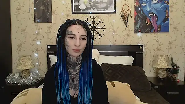 Snapshot of Velvetbat chatting on January 18, 7:01 am Velvetbat online show from January 18, 7:01 am