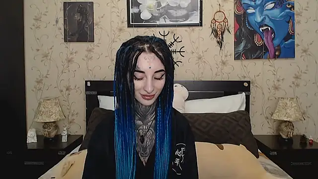 Snapshot of Velvetbat chatting on February 10, 6:56 am Velvetbat online show from February 10, 6:56 am