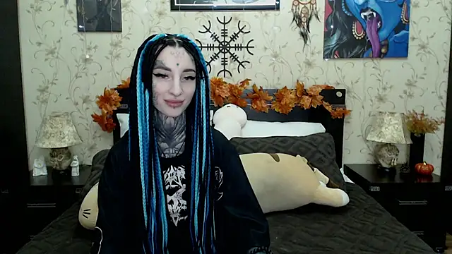 Snapshot of Velvetbat chatting on December 2, 6:59 am Velvetbat online show from December 2, 6:59 am