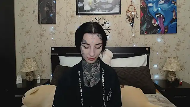 Snapshot of Velvetbat chatting on February 24, 7:09 am Velvetbat online show from February 24, 7:09 am