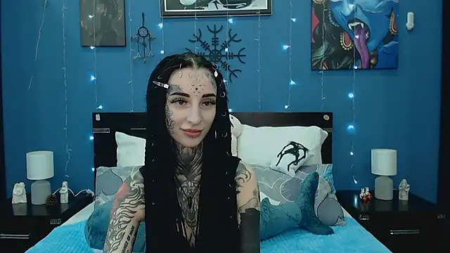Velvetbat online show from May 4, 7:11 am