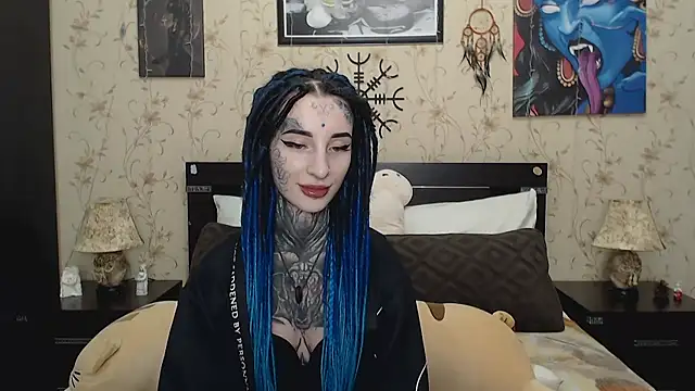 Snapshot of Velvetbat chatting on February 14, 6:24 am Velvetbat online show from February 14, 6:24 am