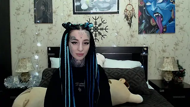 Snapshot of Velvetbat chatting on December 19, 7:00 am Velvetbat online show from December 19, 7:00 am