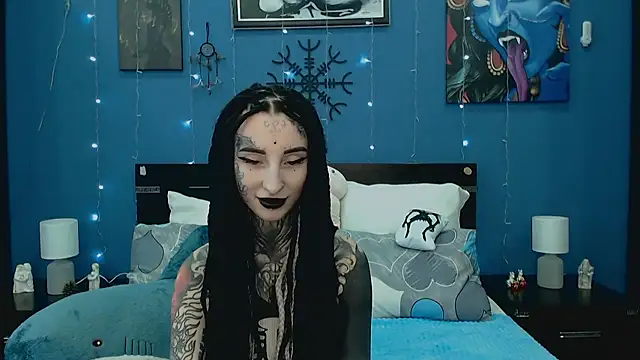 Velvetbat online show from June 1, 7:08 am