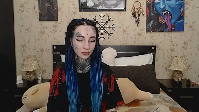 Snapshot of Velvetbat chatting on February 5, 6:53 am Velvetbat online show from February 5, 6:53 am