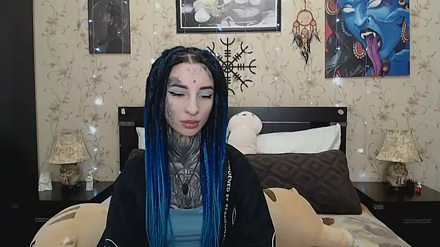 Snapshot of Velvetbat chatting on February 23, 6:47 am Velvetbat online show from February 23, 6:47 am