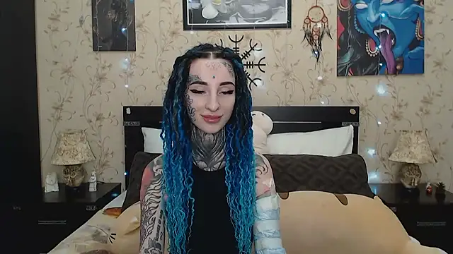 Velvetbat online show from March 18, 7:00 am