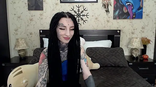 Snapshot of Velvetbat chatting on September 13, 6:13 am Velvetbat online show from September 13, 6:13 am