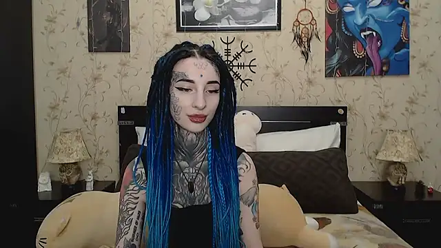 Snapshot of Velvetbat chatting on February 12, 6:57 am Velvetbat online show from February 12, 6:57 am