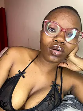 YummyMelanin117 online show from November 27, 9:54 am